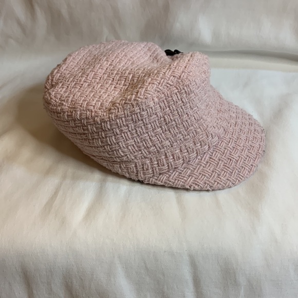 Hat - Picture 4 of 5